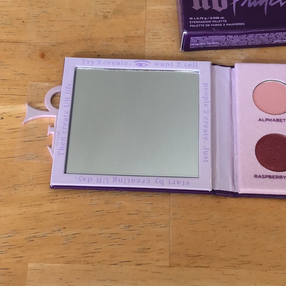 Urban Decay x Prince Let’s Go Crazy 10 Pan Eyeshadow Palette 7.5g NIB - Picture 10 of 13